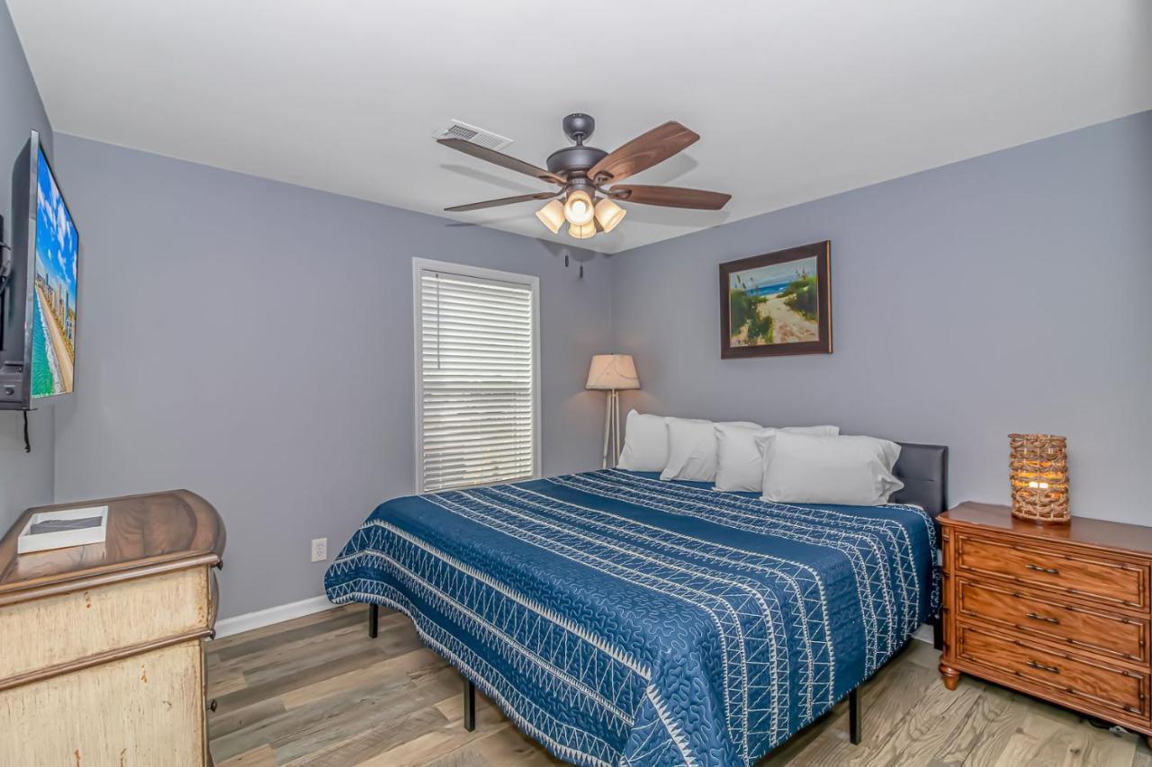 125 Atlantic Avenue Unit G1 - Pet Friendly! Walk To The Beach And Pier! 2Br -1Ba - Sleeps 6 Guests! Myrtle Beach Exterior foto
